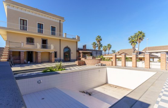 Vendita Villa Montagna Aci  Sant´Antonio Sicilia