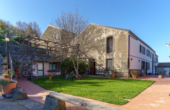 Vendita Struttura ricettiva Montagna Puntalazzo CT